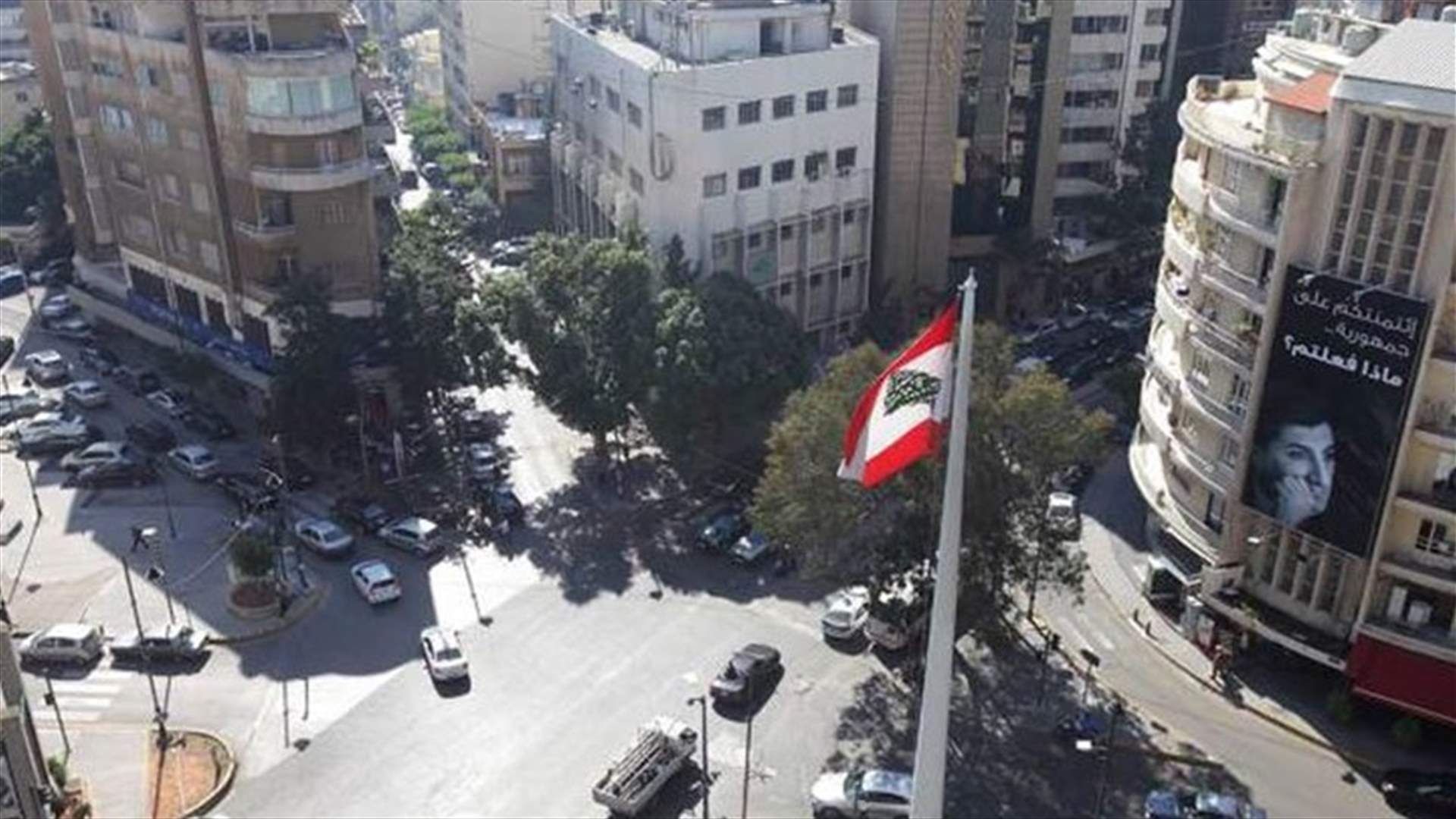 نجل مذيعة يعتدي بالضرب على والد زميلة لها