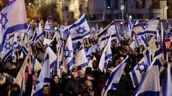 الوسط الإسرائيلي يتثاءب