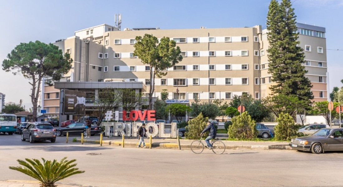 بعد عام على الوفاة: مستشفى تختم منزل عائلة...