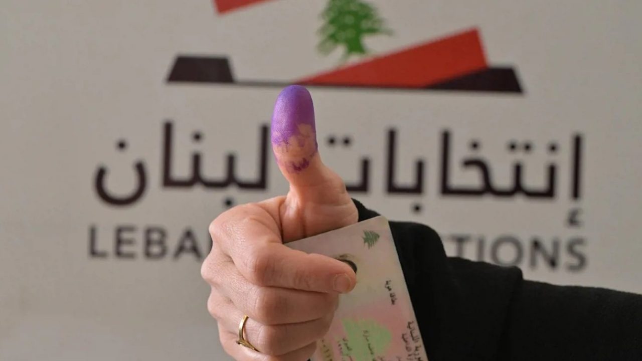 منتدى بيروت يدعو لاجراء الانتخابات في...