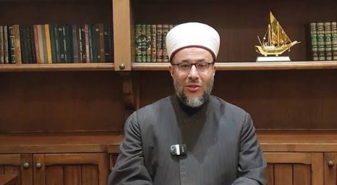 التمديد للمفتي: 