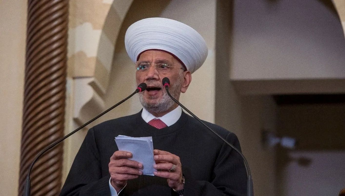 المفتي دريان يغيب عن صلاة العيد
