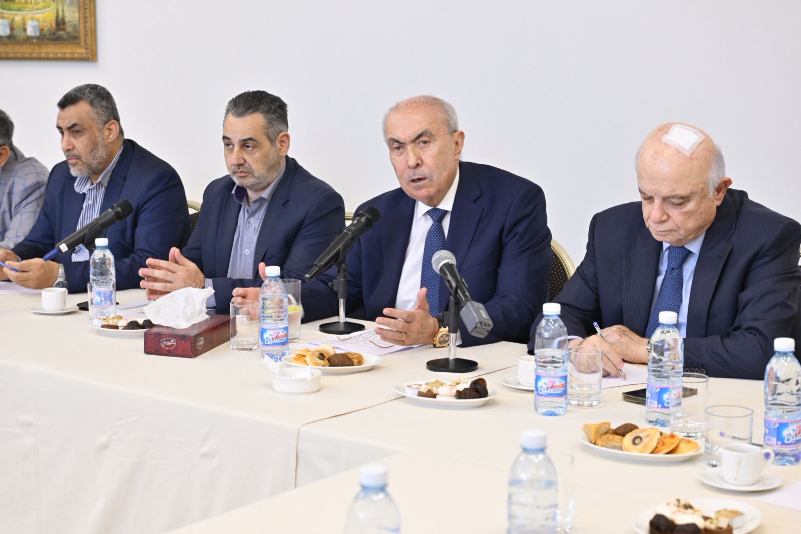 منتدى حوار بيروت يدعم الرئيسين عون وسلام