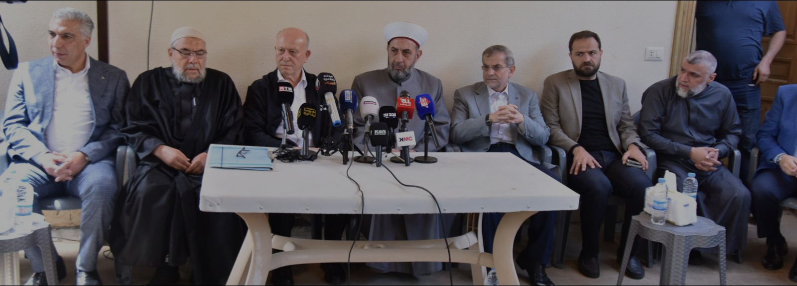 المفتي دريان: العفو عن الموقوفين...