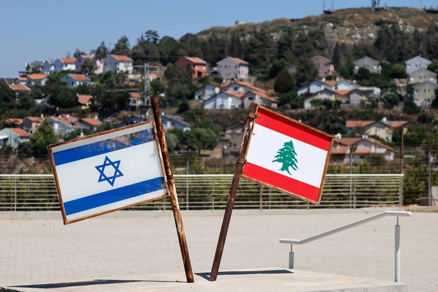 إسرائيل: الاتفاق مع لبنان امتحانه التنفيذ