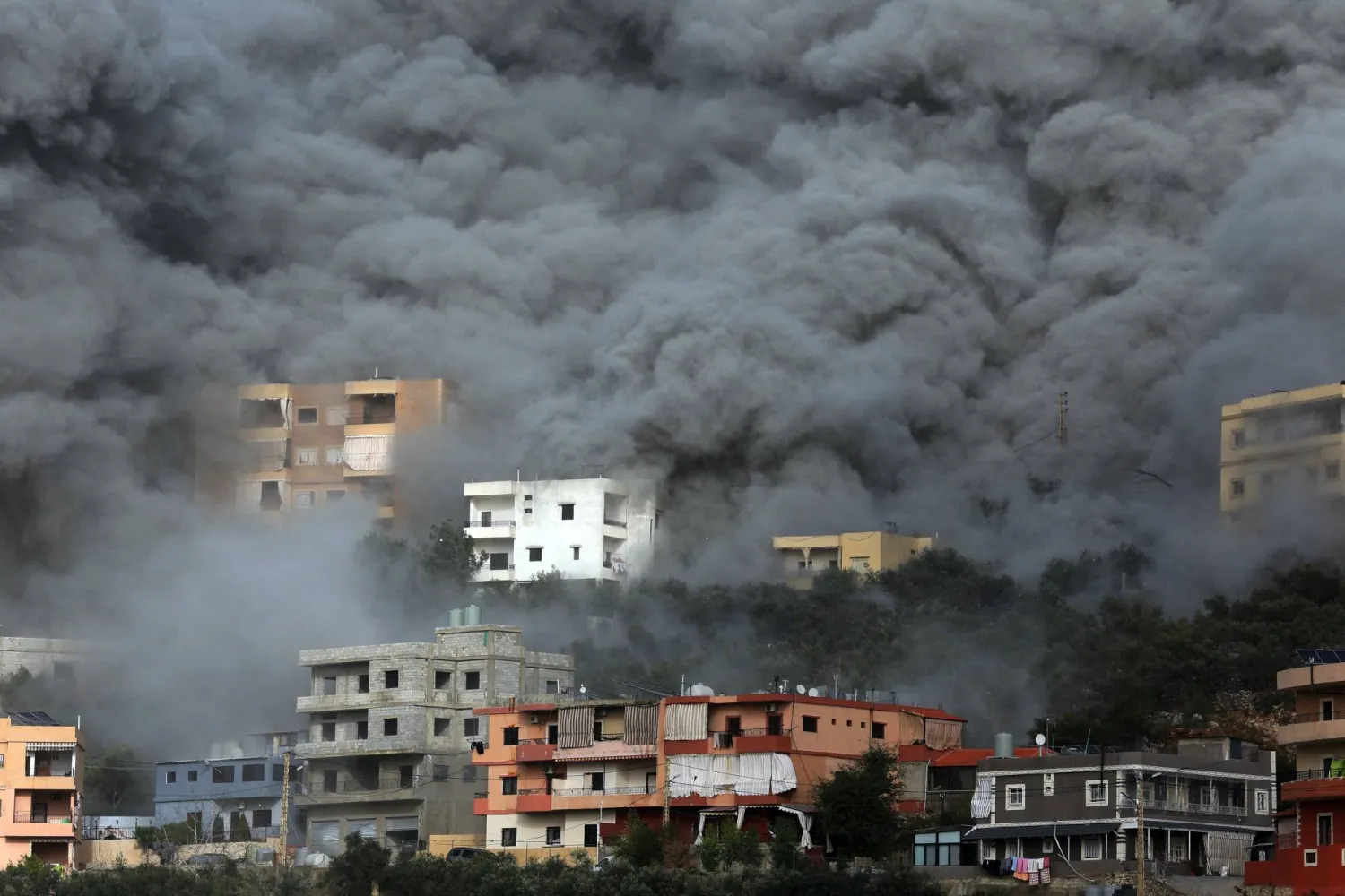 خطأ سيكلف الحزب غالياً