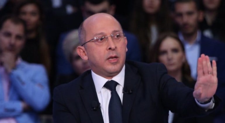 هجوم على آلان عون