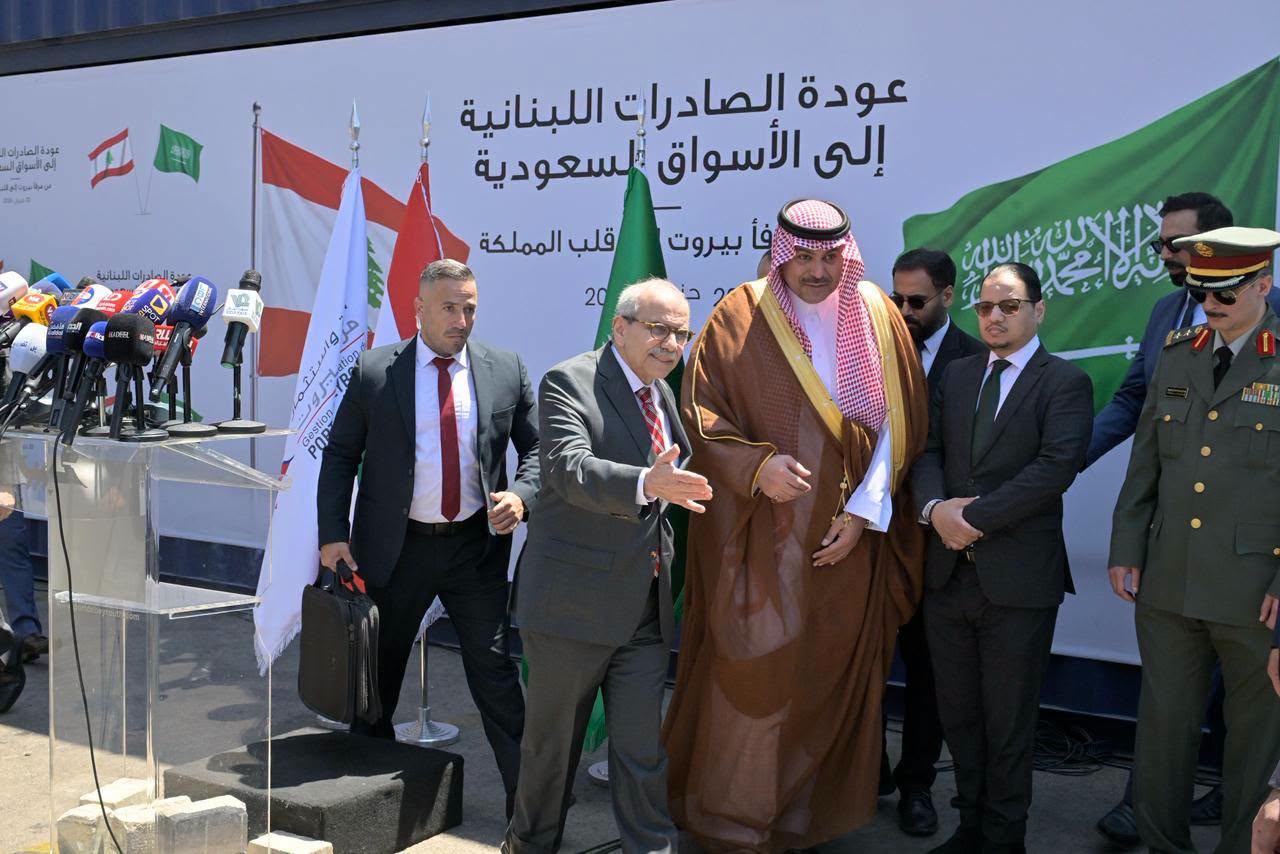 السفير الدوسري: المملكة تدعم استقرار لبنان...